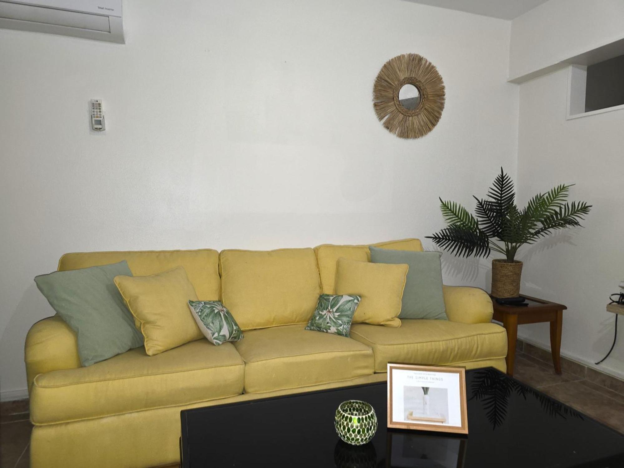 Rooi Santo Residence Palm Beach Ngoại thất bức ảnh